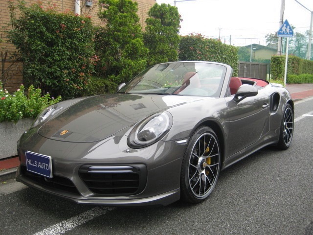 2016 Porsche 911 Turbo S Cabriolet  