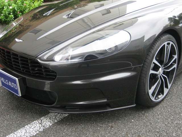 2012 Aston Martin DBS 