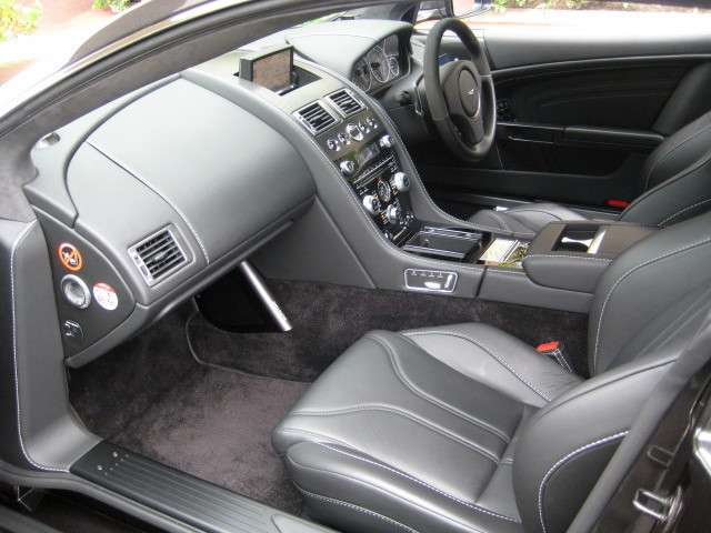 2012 Aston Martin DBS 