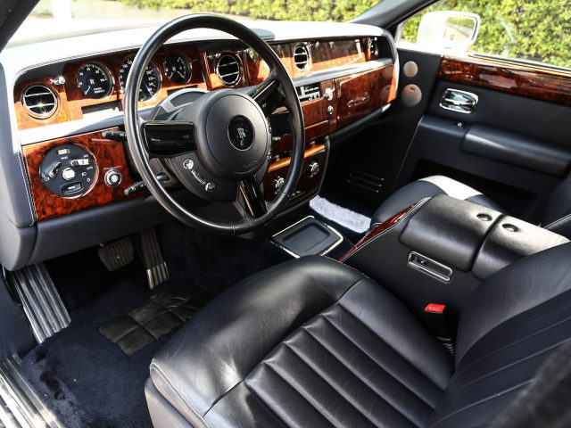 2007 Rolls-Royce PHANTOM EWB PARTITION