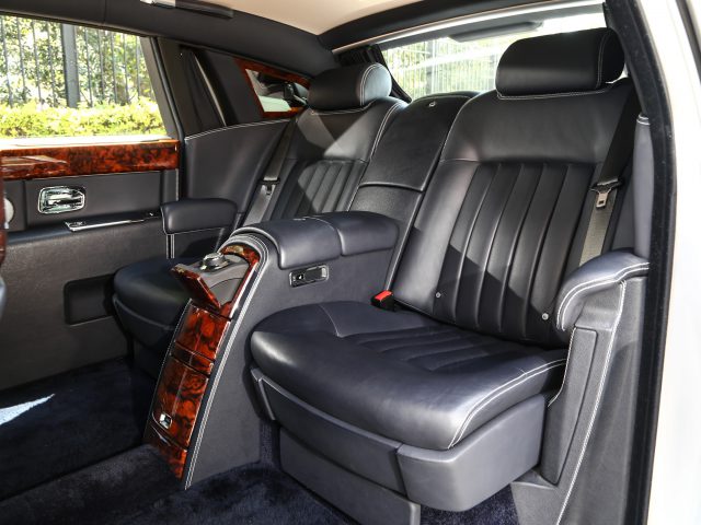 2007 Rolls-Royce PHANTOM EWB PARTITION