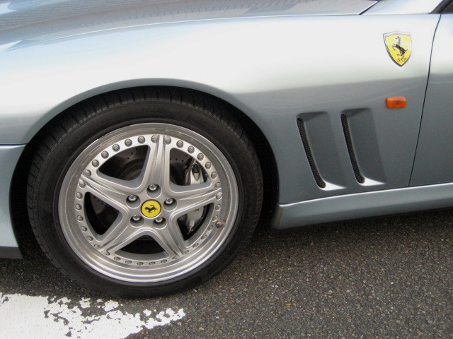 2001 Ferrari 550 Barchetta Pininfarina 