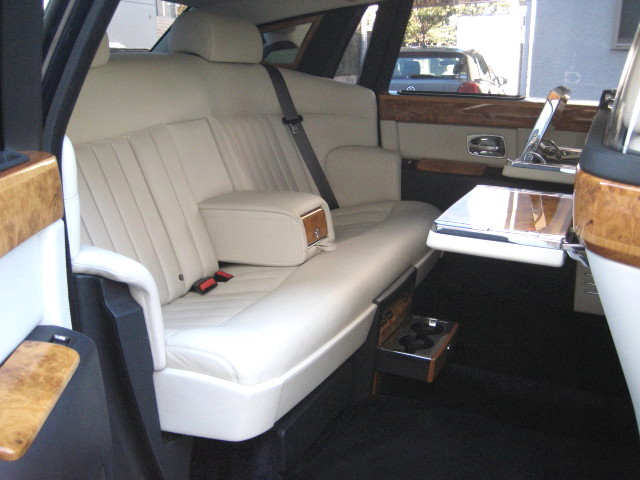 2007 Rolls-Royce PHANTOM EWB  PARTITION