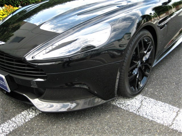 2015 Aston Martin Vanquish  Carbon Edition  2016 model