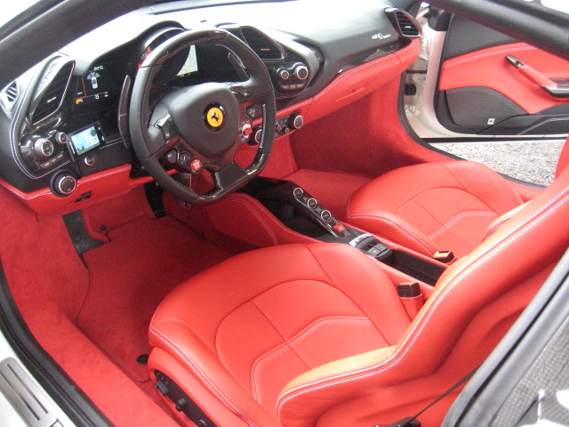 2016 Ferrari 488 SPIDER F1 DCT