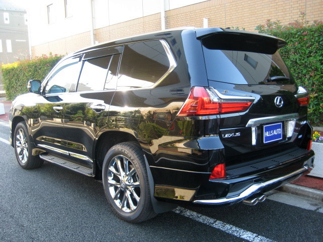 2015 Lexus LX570 MODELLISTA 