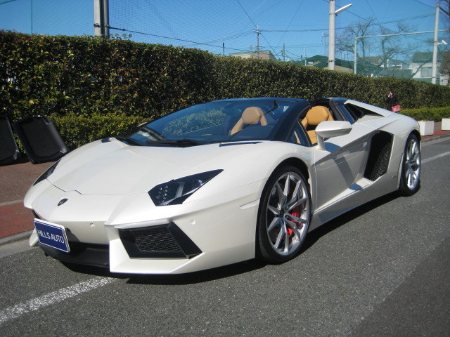 2015 Lamborghini Aventador Roadstar   LP700-4 4WD  