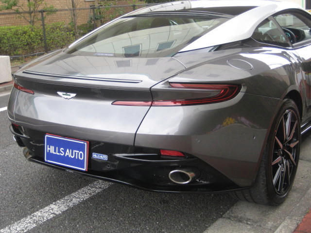 2017 Aston Martin DB11  LAUNCH EDITION