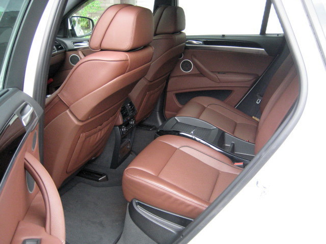 2011 BMW X6 ACTIVEHYBRID 4WD 
