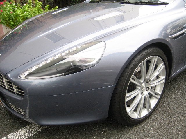 2012 Aston Martin Rapide  V12 Touchtronic 2