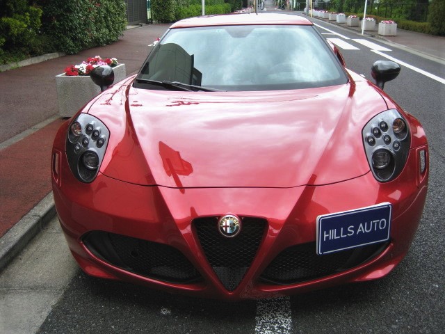 2015 Alfa Romeo  4C LAUNCH EDITION