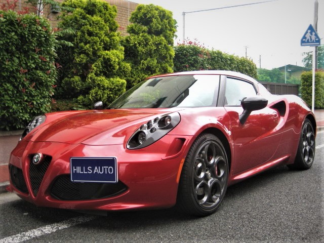 2015 Alfa Romeo  4C LAUNCH EDITION