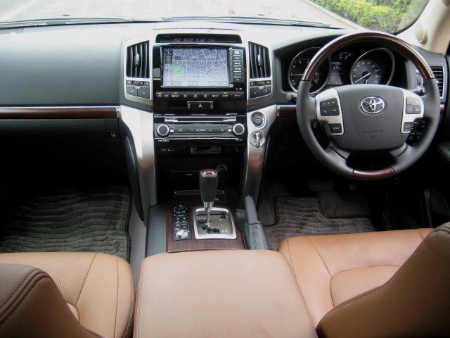 2015 TOYOTA LAND CRUISER ZX BRUNO CROSS 4WD