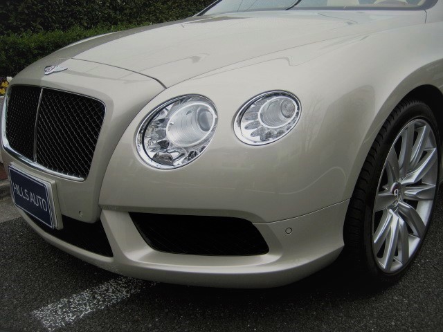 2013  Continental GT Convertible V8 4WD 2014MODEL