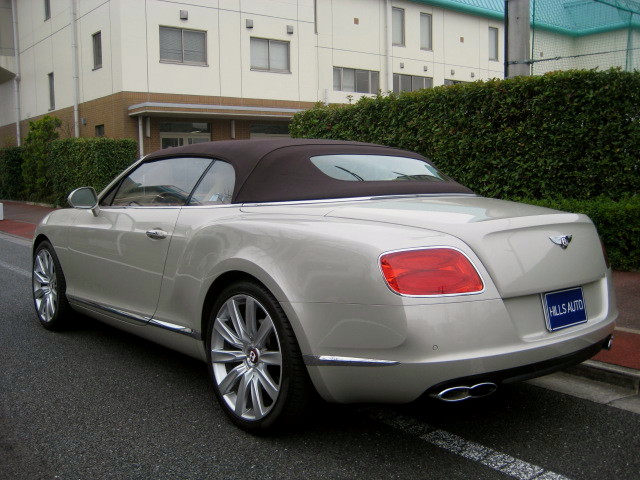 2013  Continental GT Convertible V8 4WD 2014MODEL