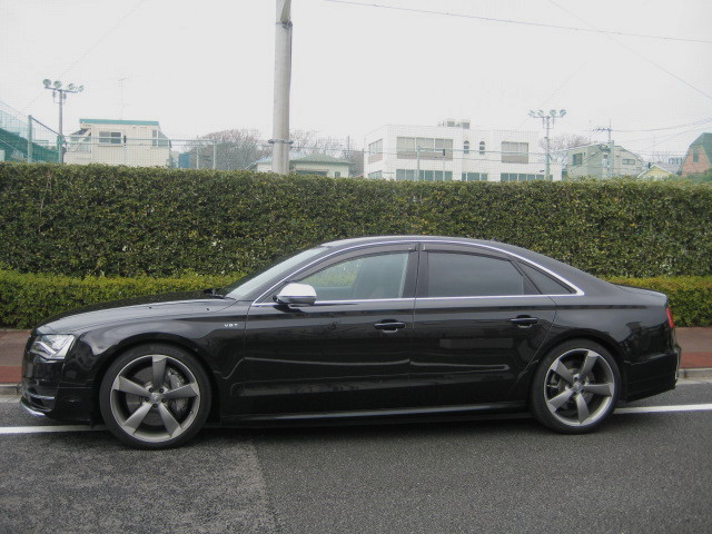 2013 Audi S8 4.0 4WD