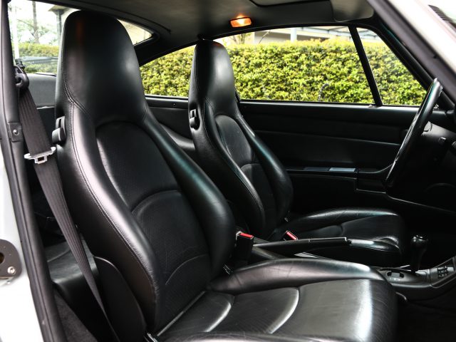 1994 Porsche 911 Carrera Tiptronic