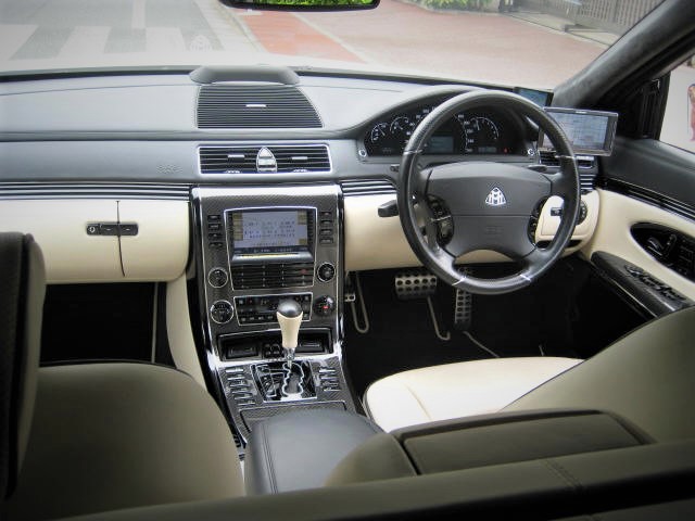 2009 Maybach Maybach 62S　 Partition