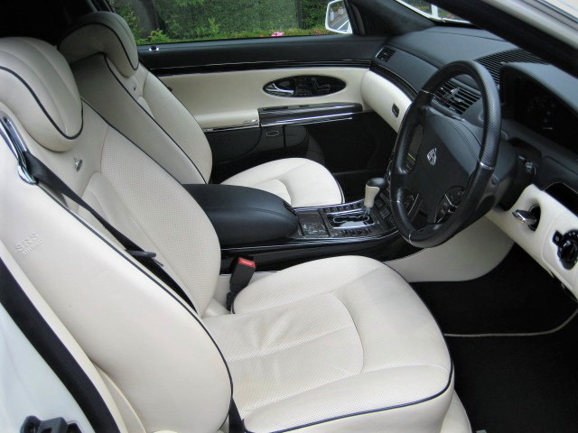 2009 Maybach Maybach 62S　 Partition