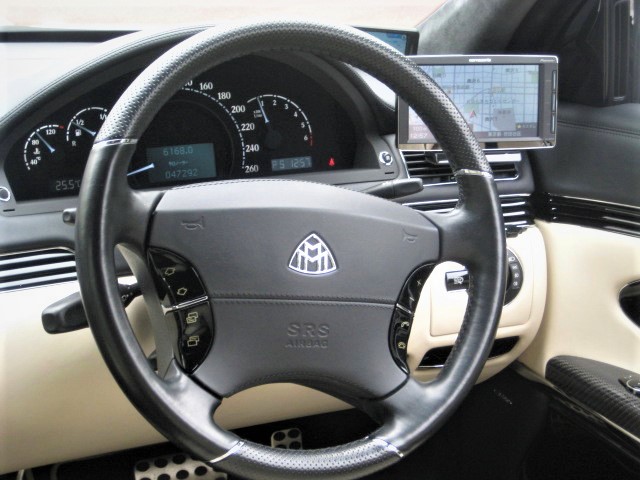 2009 Maybach Maybach 62S　 Partition