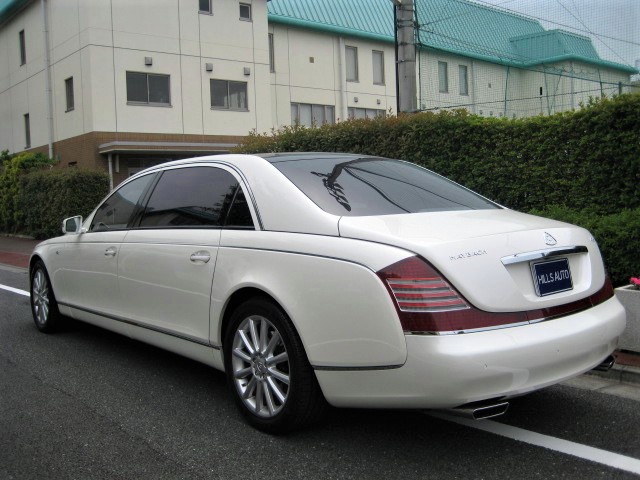 2009 Maybach Maybach 62S　 Partition