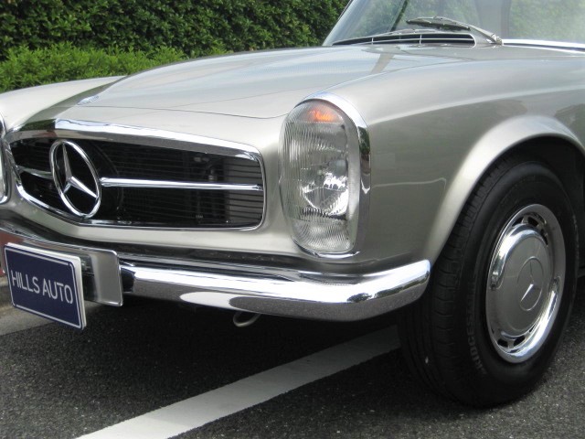 1968 Mercedes-Benz 280SL 