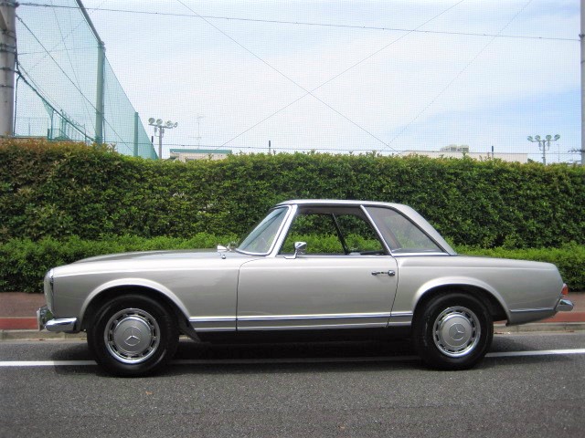 1968 Mercedes-Benz 280SL 