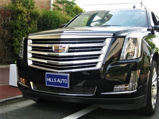 2017 Cadillac  Escalade Platinum 4WD