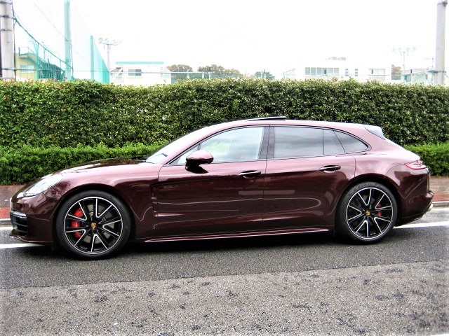 2018 Porsche Panamera Turbo Sports Turismo  PDK  4WD