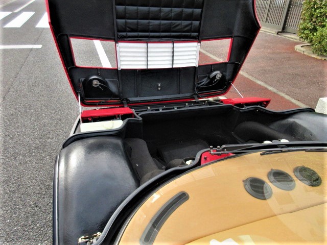 1982 Ferrari 512BBi 