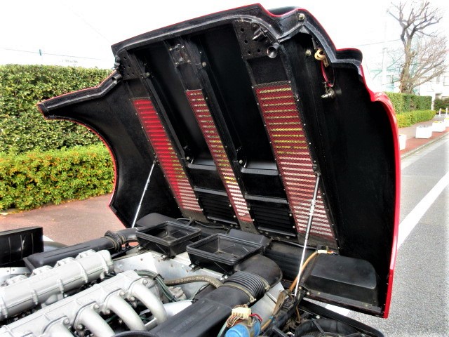 1982 Ferrari 512BBi 