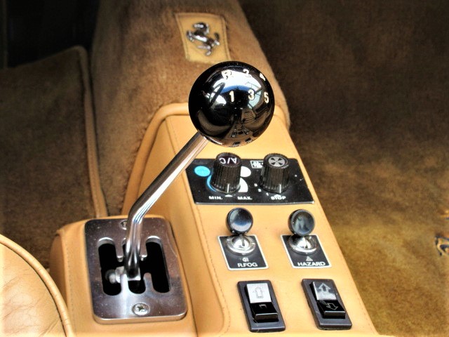 1982 Ferrari 512BBi 
