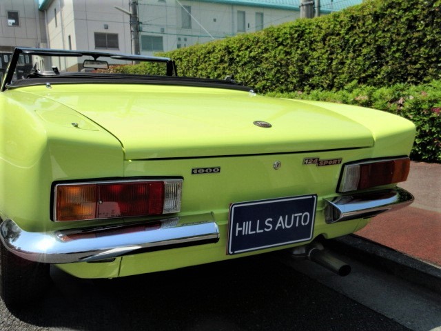 1974 Fiat  124 spiders