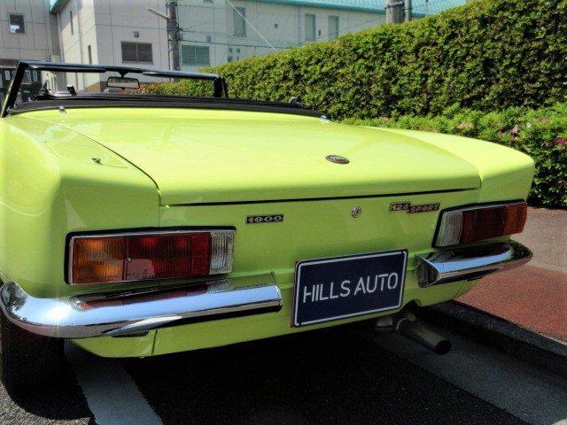 1974 Fiat  124 spiders