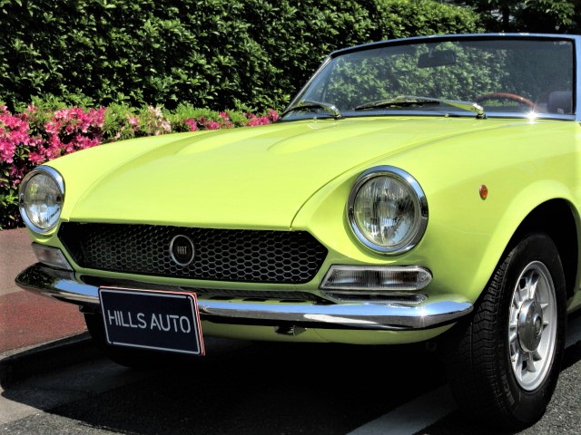 1974 Fiat  124 spiders