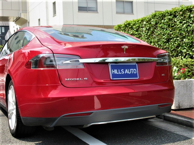 2015 Tesla Model S 85