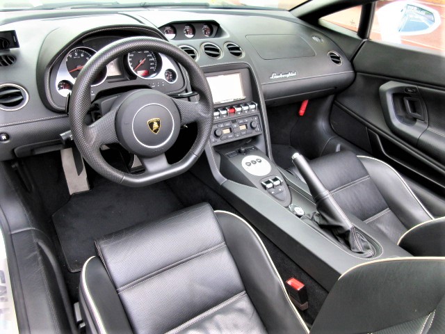 2010 Lamborghini Gallardo Spyder  LP560-4 e gear