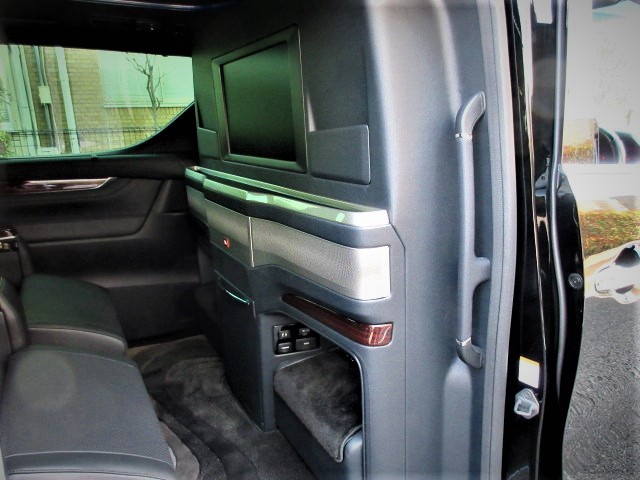 2019  Toyota Alphard  3.5 Royal Lounge 