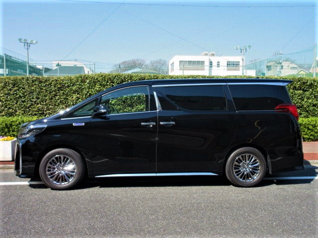 2019  Toyota Alphard  3.5 Royal Lounge 