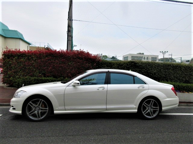 2011 Mercedes-Benz S550 Long AMG Sports Package