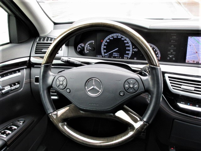 2011 Mercedes-Benz S550 Long AMG Sports Package