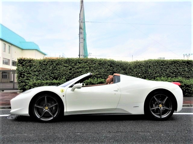 2012 Ferrari 458 Spider F1 DCT