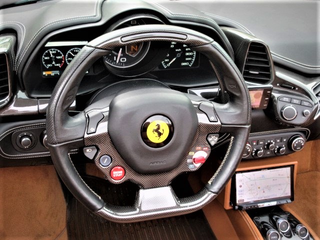 2012 Ferrari 458 Spider F1 DCT