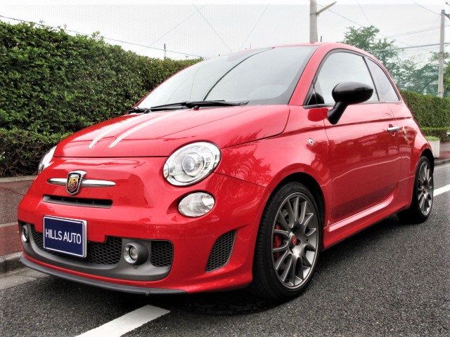 2011 ABARTH 695 TRIBOOT FERRARI 1.4 WORLD LIMITED MODEL
