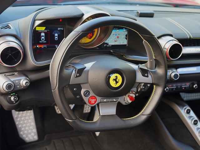 2017 Ferrari 812 Superfast F1 DCT