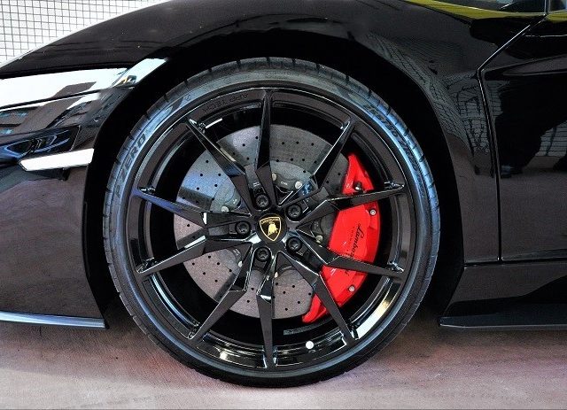 2017 Lamborghini Aventador S 4WD 2018 model