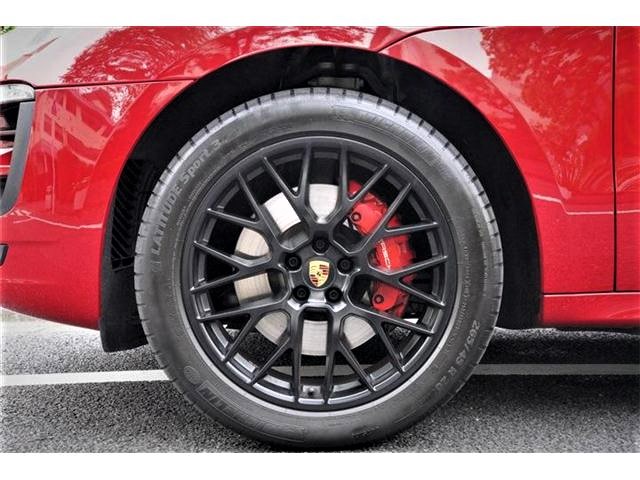 2016 Porsche Macan GTS PDK 4WD 2017 model