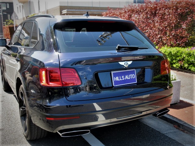 2017  Bentayga 6.0 4WD