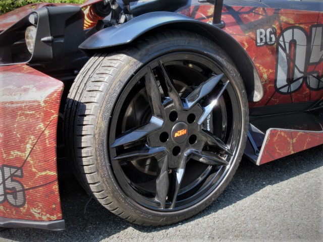 2017 KTM X-BOW R Carbon package