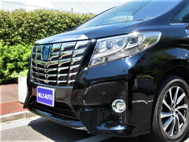 2017 Toyota Alphard Hybrid 2.5 Royal Lounge 4WD